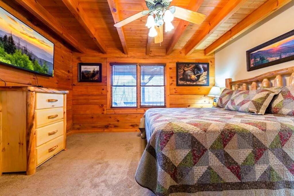 Pigeonforge Cabin Game Roomdog Friendlyhot Tub Pigeon Forge Exteriör bild