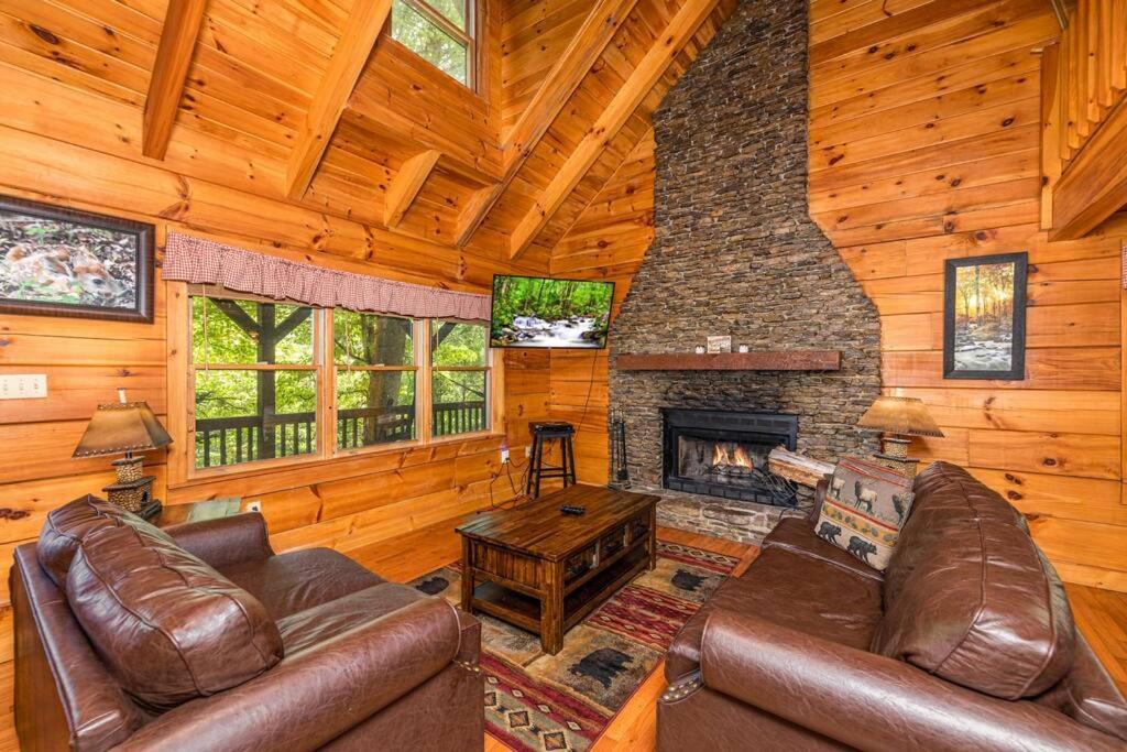 Pigeonforge Cabin Game Roomdog Friendlyhot Tub Pigeon Forge Exteriör bild
